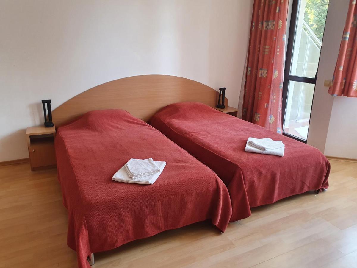 Flora Apartments Tmf Μπόροβετς Εξωτερικό φωτογραφία